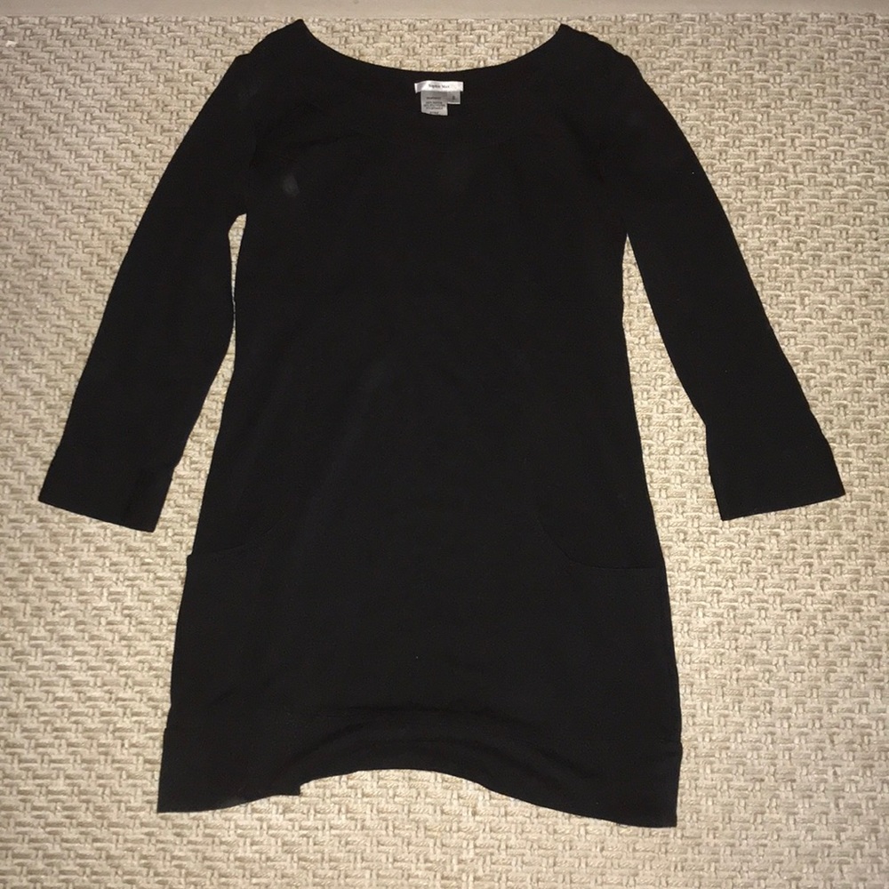Black long sleeve dress